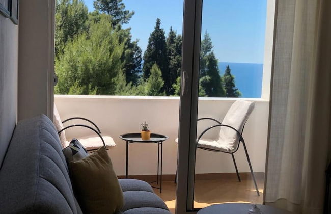 Penthouse Apartment With Panoramic Views - Photo 18