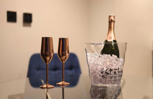 Luxury Flat,Sauna, Jacuzzi, Free Parking - Foto 12