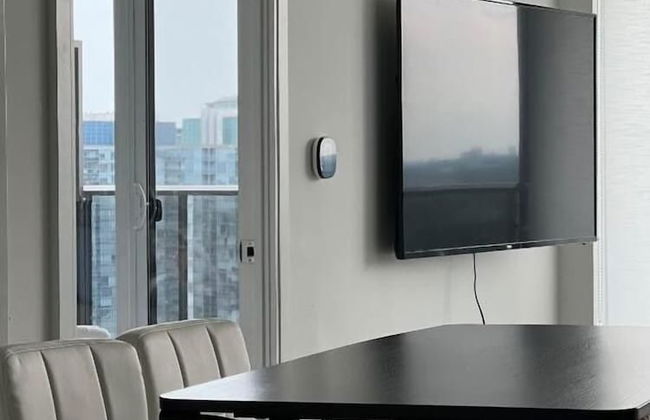 Adastay Suites Toronto - Photo 5