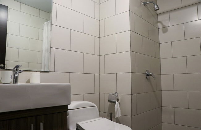 Exclusive 2Br At Lexington Apartment - Photo 16