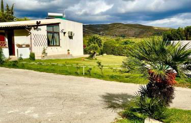 Strelitzia's house with heated pool , private garden and private parking & wi-fi - Foto 48