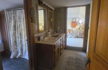 The Cardinal Lodge- A Riverside Retreat - Foto 15