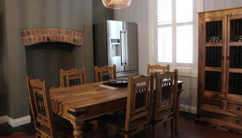 Charming 4-Bed in Llangollen - Foto 3