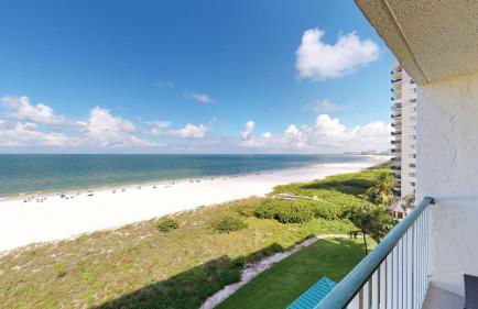 Beachfront Living at the Apollo I On-Site Sunset Grille Tiki/Restaurant - Foto 1