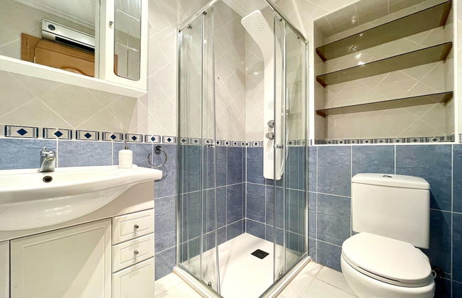 Villa in Roquetas Near Beach & Pool - Foto 21