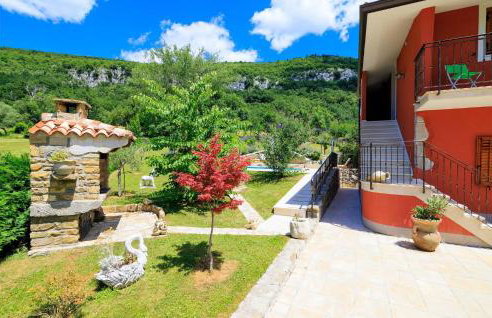 Villa Anelia - Photo 20