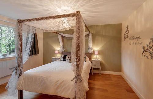 Willow Lodge, Hot Tub, Woodburner - Foto 15