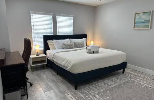 Urban Retreat 2BR Near Downtown - Foto 18