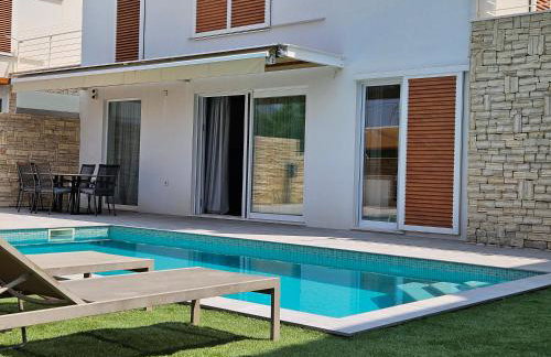 TI Amo Holiday House - Heated Pool - Foto 2