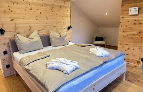 DAS BISCHOF - 5 exklusive Ferienwohnungen und 1 Doppelzimmer - 4x mit privater Zirben Sauna - Semmelservice & Hindelang PLUS - Foto 22