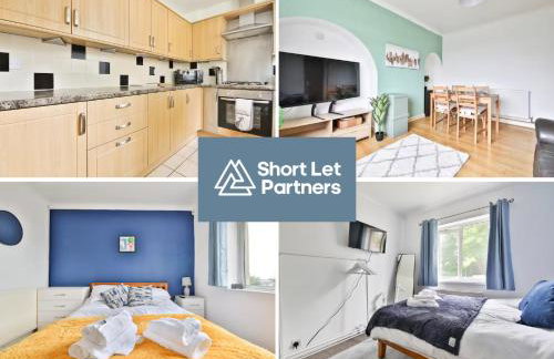 4 Modern Contractor Stay Bed with TV in Every Room and Parking in Swansea - Foto 1