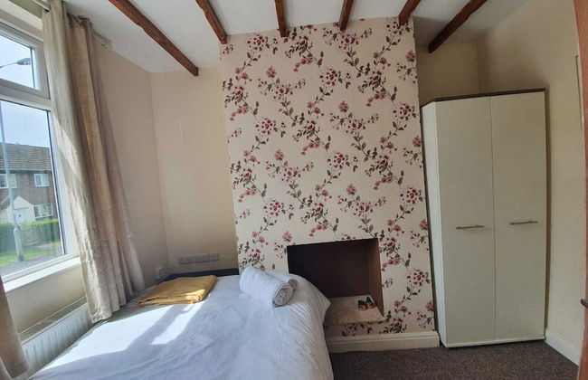 Comfortable Homestay in Stoke - Photo 4