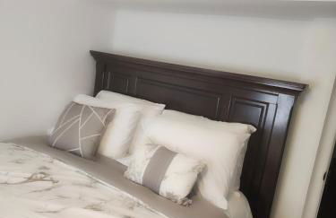 Baldwin, NY 1 Bedroom Apartment Queen Size Bed - Foto 27