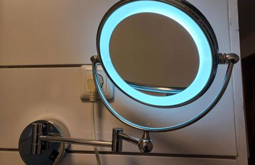 Kleine Galerie Apartment für 3 mit Küche Kamin Netflix Parken und Hofladen - Foto 28