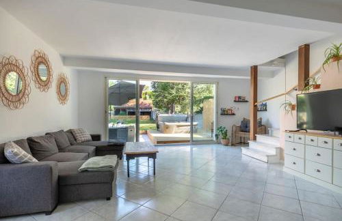 La Villa Romaine, Jacuzzi 15 min du Zoo de Beauval - Foto 9