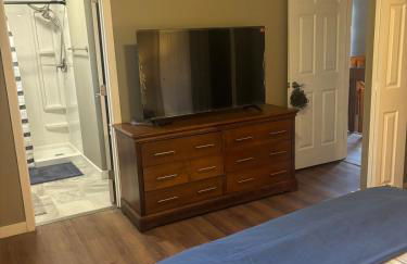 Upscale Anchorage Getaway, Cozy & Newly Remodeled - Foto 11