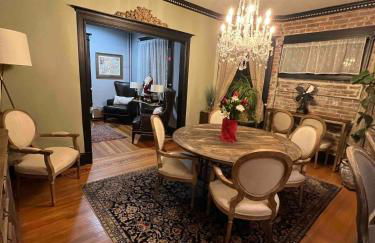 4 BR Luxurious-Gem Mansion in Heart of Denver - Foto 79