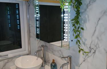 Lodge by the Lake - Lake District - Hot Tub - Foto 21