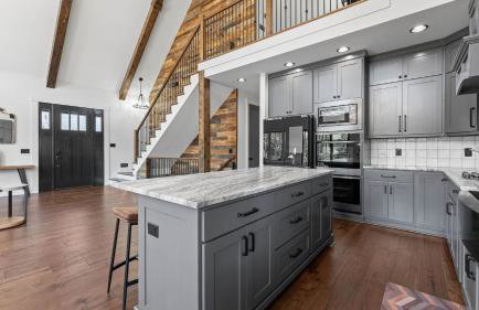 Gray Fox Lodge by Avantstay Waterslide Pool, Theater Sleeps 21 - Foto 138