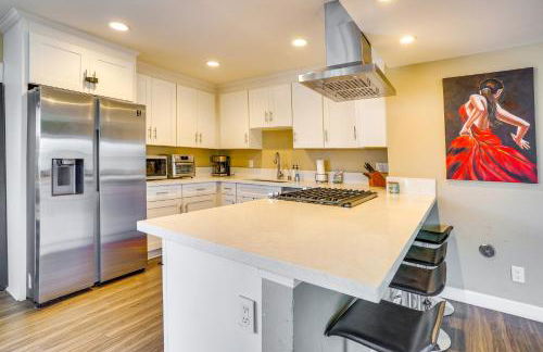 Newport Beach Vacation Rental Steps to Shore! - Photo 9