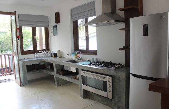 Skinny Beach House - Photo 20