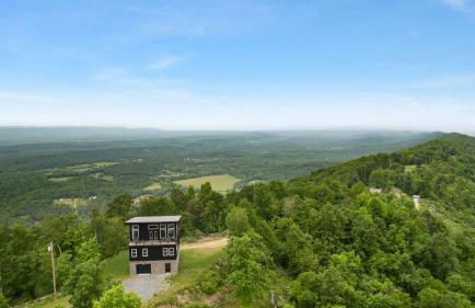 Modern Escape w Mountain Views Fire Pit & Swing - Foto 53