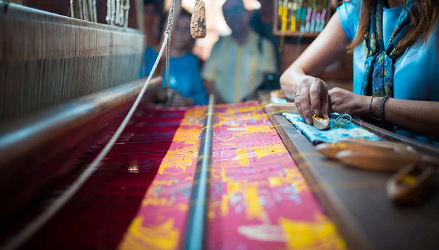 Museo de la Seda - Foto 3, Elaboración del terciopelo de seda