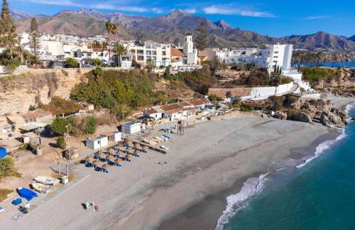 Acapulco playa Nerja - Foto 17