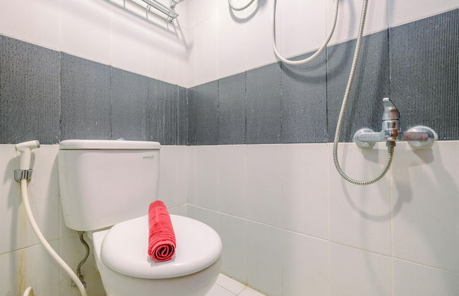 Classic And Cozy Studio At Cinere Bellevue Suites Apartment - Photo 11