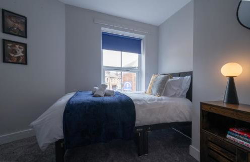 3 bedroom Cannock flat ideal for groups - Foto 23