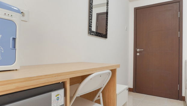 Homey And Minimalist Studio At Loftvilles City Apartment - Foto 2, Habitación