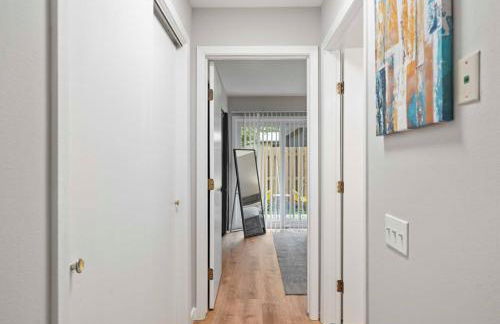 Willy St Apt Pets and Parking free - Fully Furnished - Foto 27