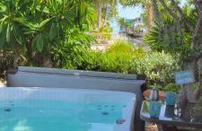 The Butterfly Cottage - Certified Butterfly Sanctuary - Ocean View Hot Tub - Authentic Keys Charm - Foto 18