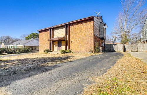 17 Mi to Dtwn Memphis Townhome with Fenced Yard! - Foto 24