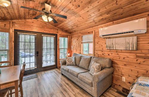 Beautiful New Bern Studio Cabin with Fire Pit! - Foto 5