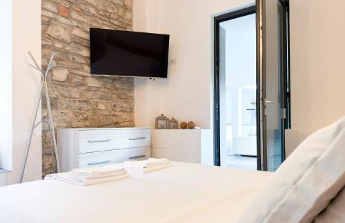 Torno Lumina - Secluded Garden Retreat - Lake View - Photo 42