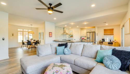 Lakefront Retreat with Game Room in Bella Vista! - Foto 5