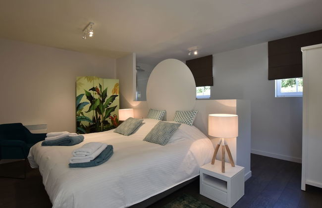 Luxury Villa in Sint-Idesbald with Hot Tub - Photo 19