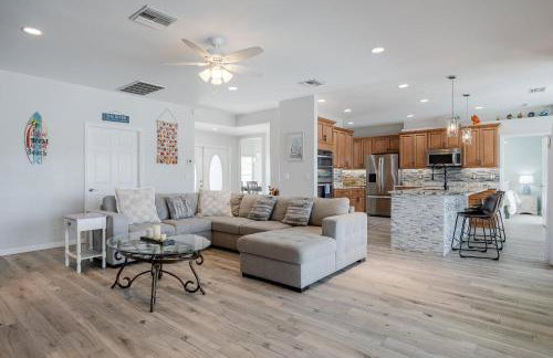 Heaven Found! Stunning River Views & Pool - Villa Island Sunset - Roelens Vacations - Foto 17