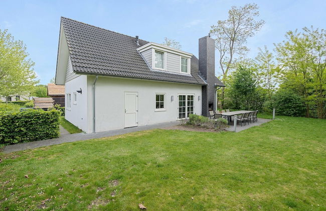 Villa in Parc de Kievit With Garden & Fireplace - Foto 17