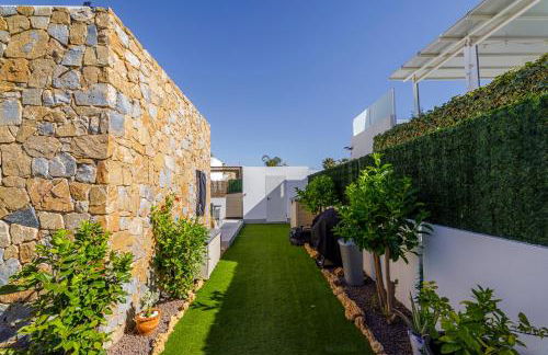 Luxe villa met verwarmd zwembad - Foto 36