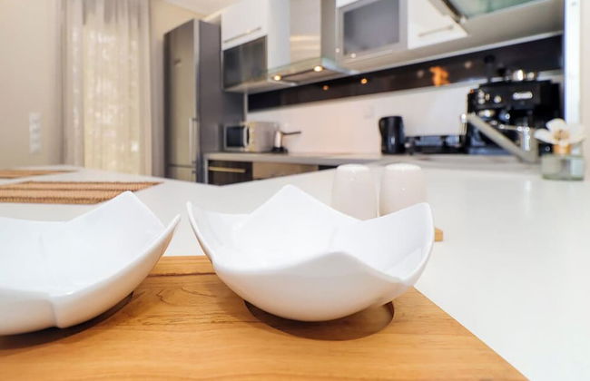 Luxurious 4-bedroom Villa With Private Pool in Kassandra, Halkidiki - Photo 38