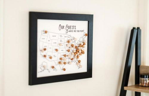 Mountain View Bungalow Near Breweries, Trails, Pool and Waterfalls - Foto 20