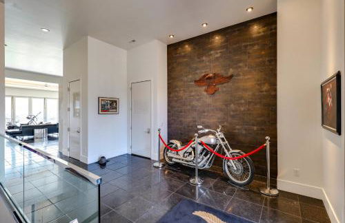 Motorcycle-Themed Home in Spearfish with Hot Tub! - Foto 11