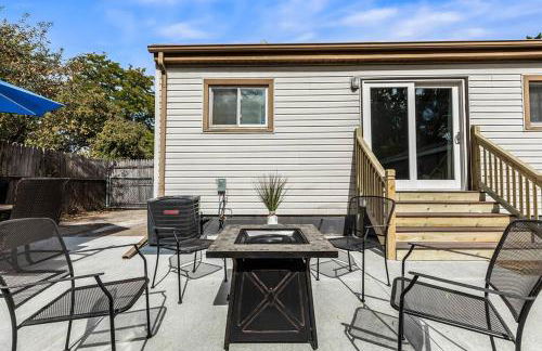 Spacious 3 Bedroom - Sleeps 8 - Central Location - Foto 26