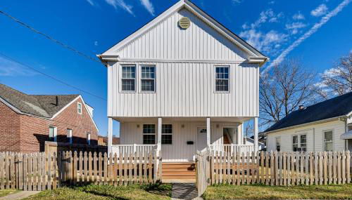 2 Mi to Naval Base Walkable Norfolk Retreat - Foto 3