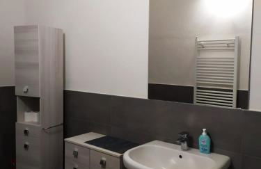 BHH Appartamento Signorini Bologna -wwwbolognaholidayhomecom- Parcheggio Riservato e Giardino - Holiday House Bologna Garden Parking - Foto 29