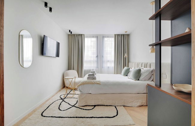 Elegant Apartment - 3br/8p - Arc de Triomphe - Photo 2