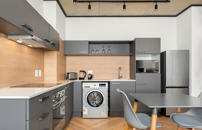 Bridgewater One Luxury Apartments - Photo 59