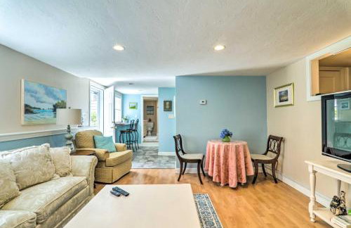 Quaint and Convenient! Cape Cod Apt Near Canal - Foto 8